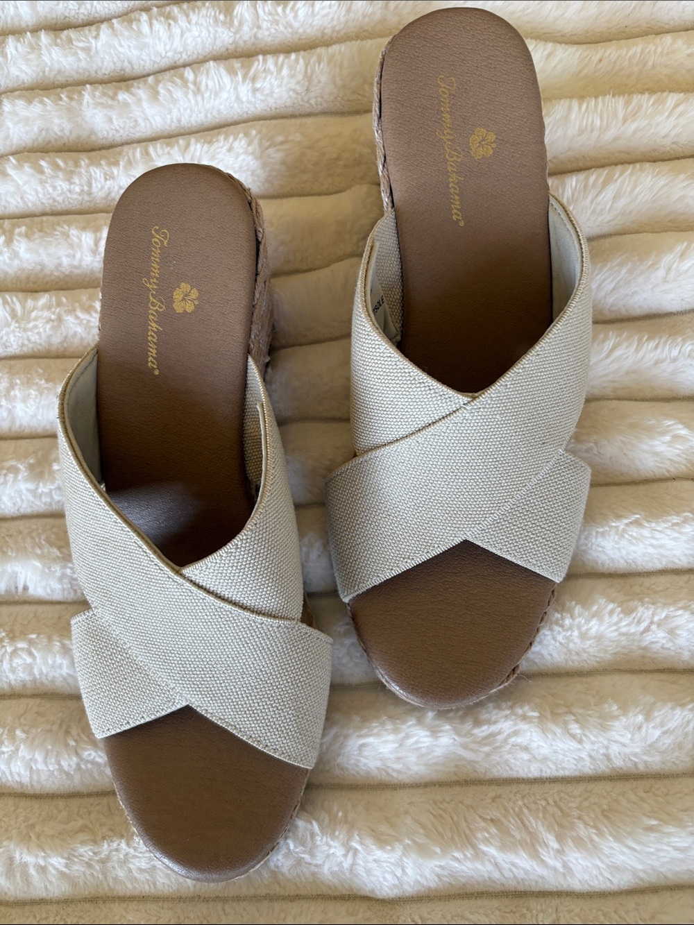 Tommy Bahama Crisscross Slide Mules in Light Beige